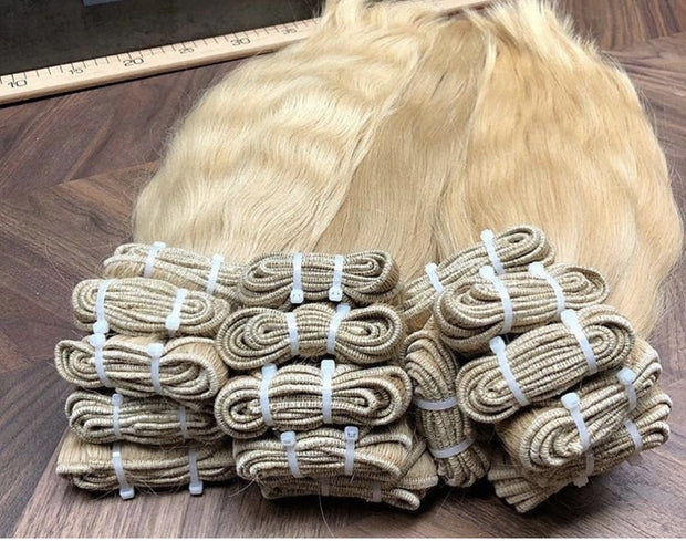 Wefts ombre 4 and DB4 Color GVA hair - GVA hair
